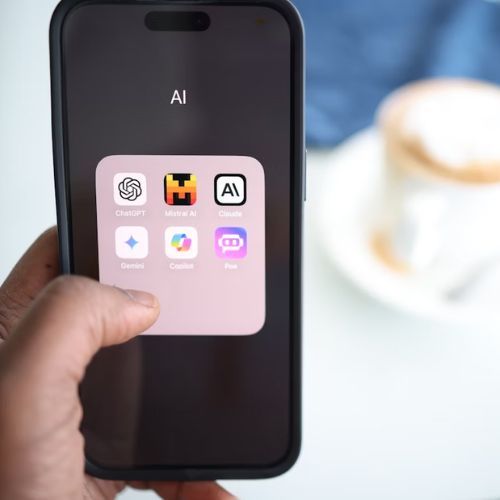 5 Businesses Using AI to Their Advantage in 2025